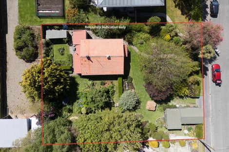 Photo of property in 4 Exeter Street, Waimate, 7924