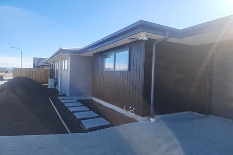 Photo of property in 2 Ellmers Street, Woodend, 7610