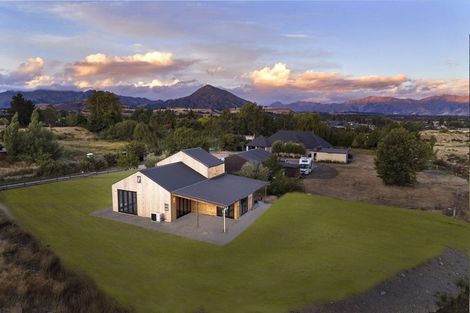 Photo of property in 2/19 Monteith Road, Albert Town, Wanaka, 9382