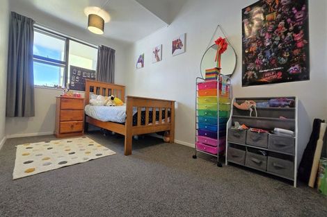 Photo of property in 15 Wright Street, Wainuiomata, Lower Hutt, 5014