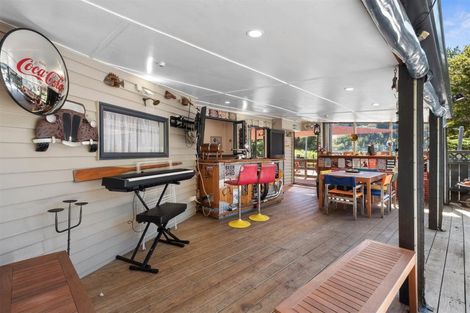 Photo of property in 3 Oakura Road, Oakura, Hikurangi, 0184