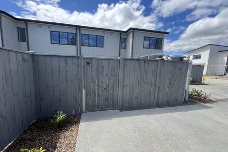 Photo of property in 5 Ngakoro Road, Karaka, Papakura, 2113