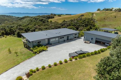 Photo of property in 34 Opoi Lane, Cable Bay, 0420