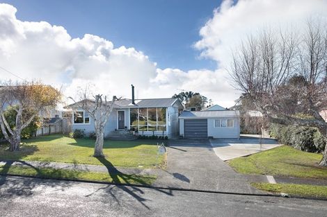 Photo of property in 10 Armagh Terrace, Marton, 4710