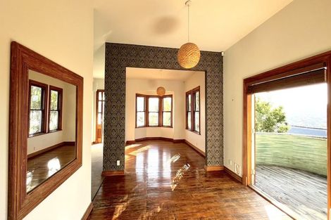 Photo of property in 37 Lawrence Street, Newtown, Wellington, 6021