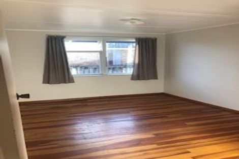 Photo of property in 131 Bruce Mclaren Road, Henderson, Auckland, 0612