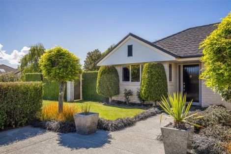 Photo of property in 10 Cathcart Crescent, Prebbleton, 7604