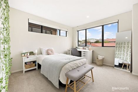 Photo of property in 68 Seafarer Crescent, Stanmore Bay, Whangaparaoa, 0932