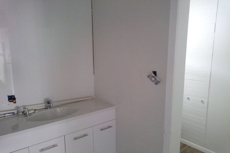 Photo of property in 100 Ferguson Street, West End, Palmerston North, 4412