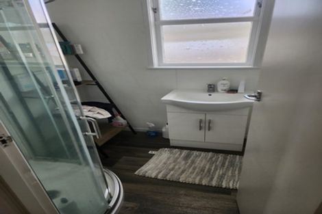 Photo of property in 6 Chadwick Crescent, Mangere East, Auckland, 2024