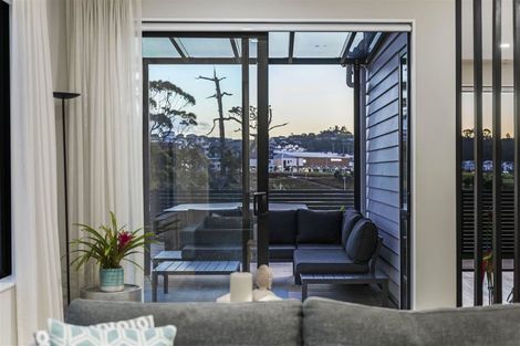 Photo of property in 20d Longshore Drive, Long Bay, Auckland, 0630