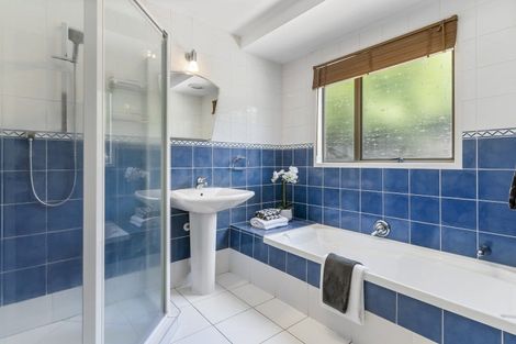 Photo of property in 3 Fielding Crescent, Farm Cove, Auckland, 2012