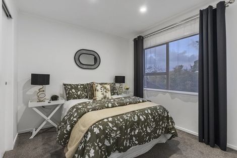 Photo of property in 61b Highland Park Drive, Highland Park, Auckland, 2010