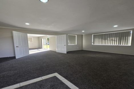 Photo of property in 5 Prado Drive, Pukekohe, 2120