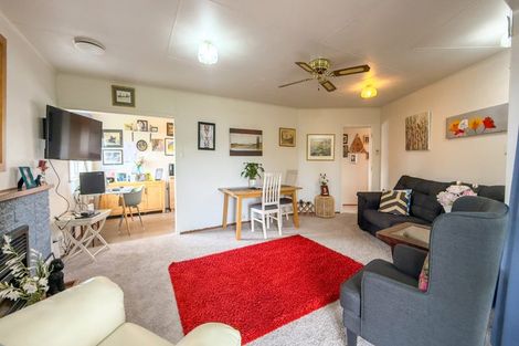 Photo of property in 1 Jonathan Place, Putaruru, 3411