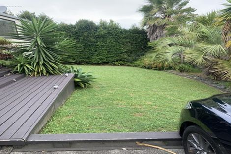Photo of property in 1/15 Sunnynook Road, Forrest Hill, Auckland, 0620