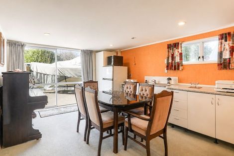 Photo of property in 96b Grand Vue Road, Kawaha Point, Rotorua, 3010