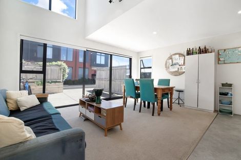 Photo of property in 17 Owens Place, Mount Maunganui, 3116