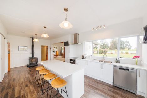 Photo of property in 283 Forlong Road, Colyton, Feilding, 4775