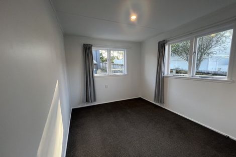 Photo of property in 71 Vipond Road, Stanmore Bay, Whangaparaoa, 0932