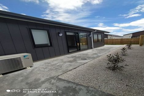 Photo of property in 28 Combat Street, Papakura, 2110