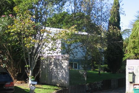 Photo of property in 8 Willowbrook Place, Titirangi, Auckland, 0604