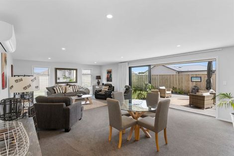 Photo of property in 7 Boyce Lane, Amberley, 7410