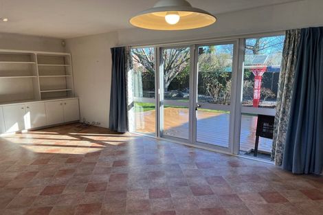 Photo of property in 53 Westburn Terrace, Burnside, Christchurch, 8041