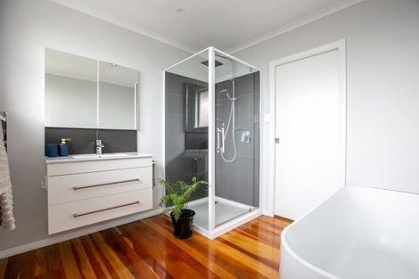 Photo of property in 14 Fergusson Street, Solway, Masterton, 5810