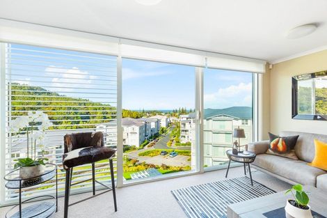 Photo of property in 186 Landmark Terrace, Orewa, 0931