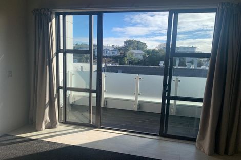 Photo of property in 304/3 Morningside Drive, Morningside, Auckland, 1025