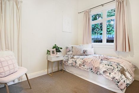 Photo of property in 3 Bronte Place, Waltham, Christchurch, 8023