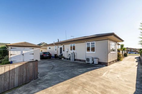 Photo of property in 236 Kennedy Road, Onekawa, Napier, 4110