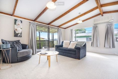 Photo of property in 1a Ross Street, Onerahi, Whangarei, 0110