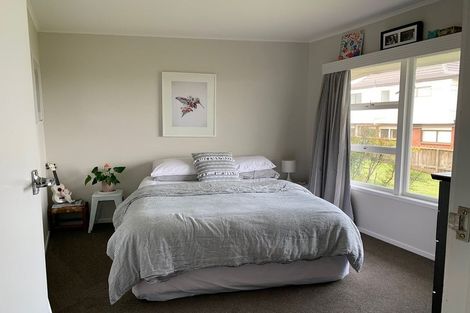 Photo of property in 1/4 Dewsbury Terrace, Castor Bay, Auckland, 0620