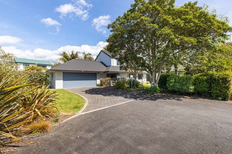 Photo of property in 10d Kinross Drive, Merrilands, New Plymouth, 4312