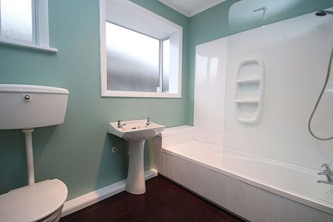 Photo of property in 9 Mappleton Avenue, Burnside, Christchurch, 8053