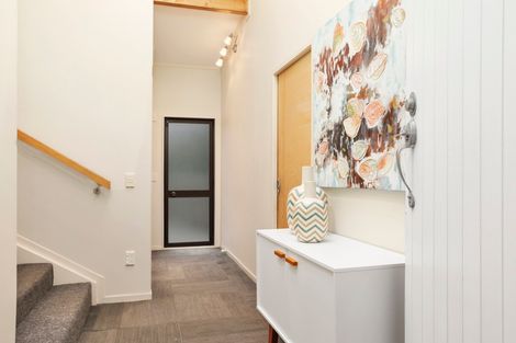 Photo of property in 174 Shaw Road, Oratia, Auckland, 0604