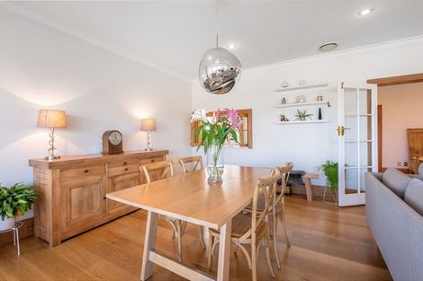 Photo of property in 33 Karepa Street, Brooklyn, Wellington, 6021