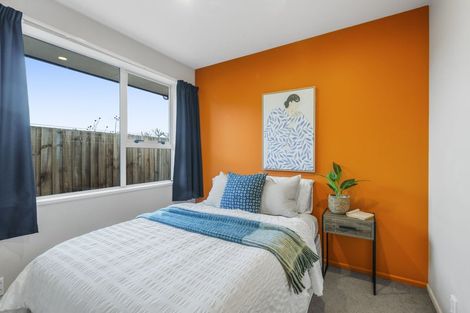 Photo of property in 33 Daniels Road, Redwood, Christchurch, 8051