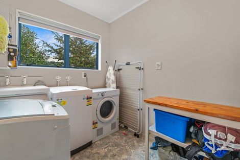 Photo of property in 69c Robinson Avenue, Holdens Bay, Rotorua, 3010