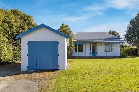 Photo of property in 2 Point Bush Road, Waimate, 7924