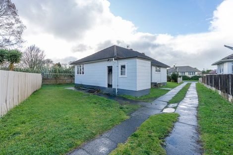 Photo of property in 29 Paul Crescent, Fairfield, Hamilton, 3214