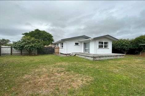 Photo of property in 14 Hornsby Street, Carterton, 5713