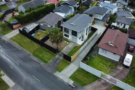 Photo of property in 48 Zita Maria Drive, Massey, Auckland, 0614