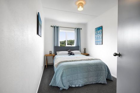 Photo of property in 120 Omata Road, Marfell, New Plymouth, 4310