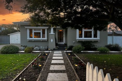 Photo of property in 102 Sylvan Road, Parkvale, Hastings, 4122