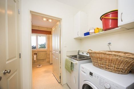Photo of property in 63 Sutherland Road, Sanson, Palmerston North, 4479