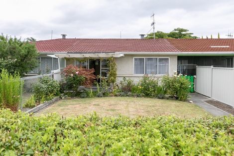 Photo of property in 52a Puketapu Road, Taradale, Napier, 4112