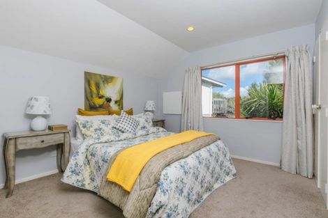 Photo of property in 4/51 Archers Road, Hillcrest, Auckland, 0629